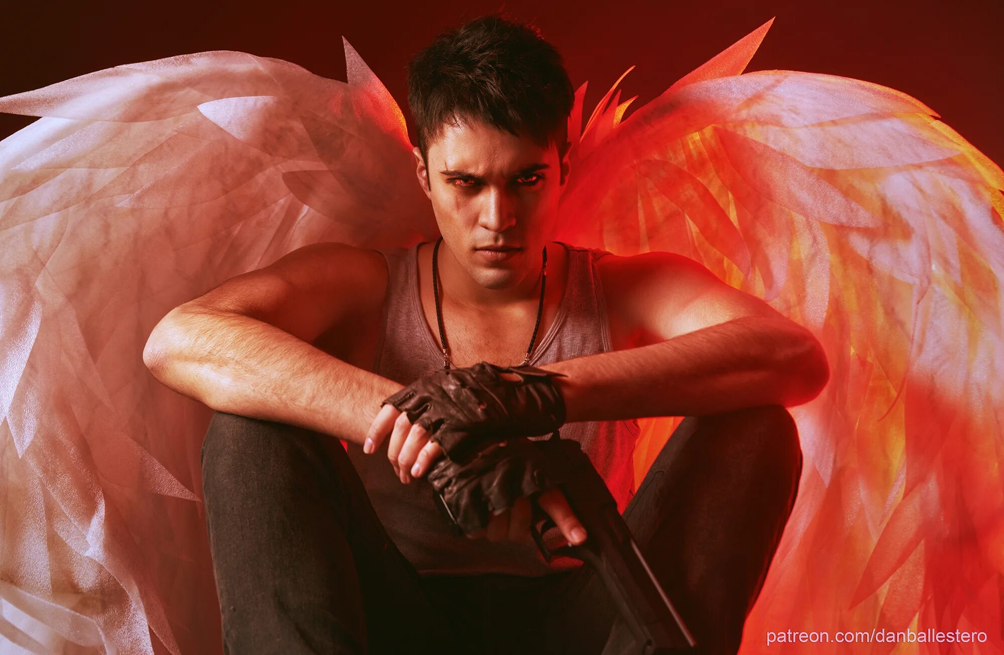 ангел и дьявол в одном лице. ангел и демон в одном лице. ангел и дьявол в одном лице. наполовину ангел наполовину человек. нефилим данте.