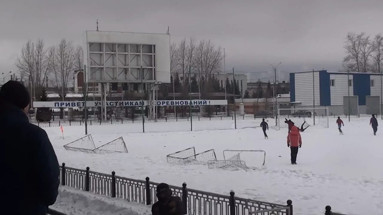 Стадион Уралец Нижний Тагил. Каток Уралец Нижний Тагил. Стадион Уралец Нижний Тагил каток. Каток Спутник Нижний Тагил. Стадион уралец