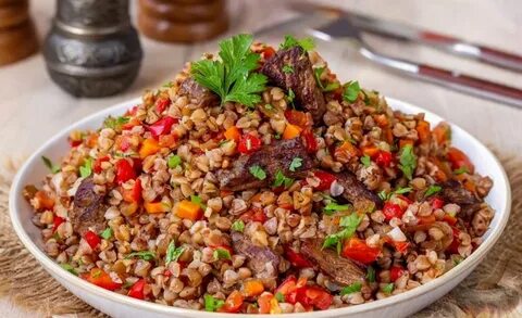 Гречка с мясом и перцем