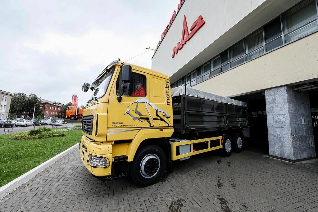хендай рефрижератор. московский трак. маз представил свою модель на «бамапе» 2022. московский трак. д.