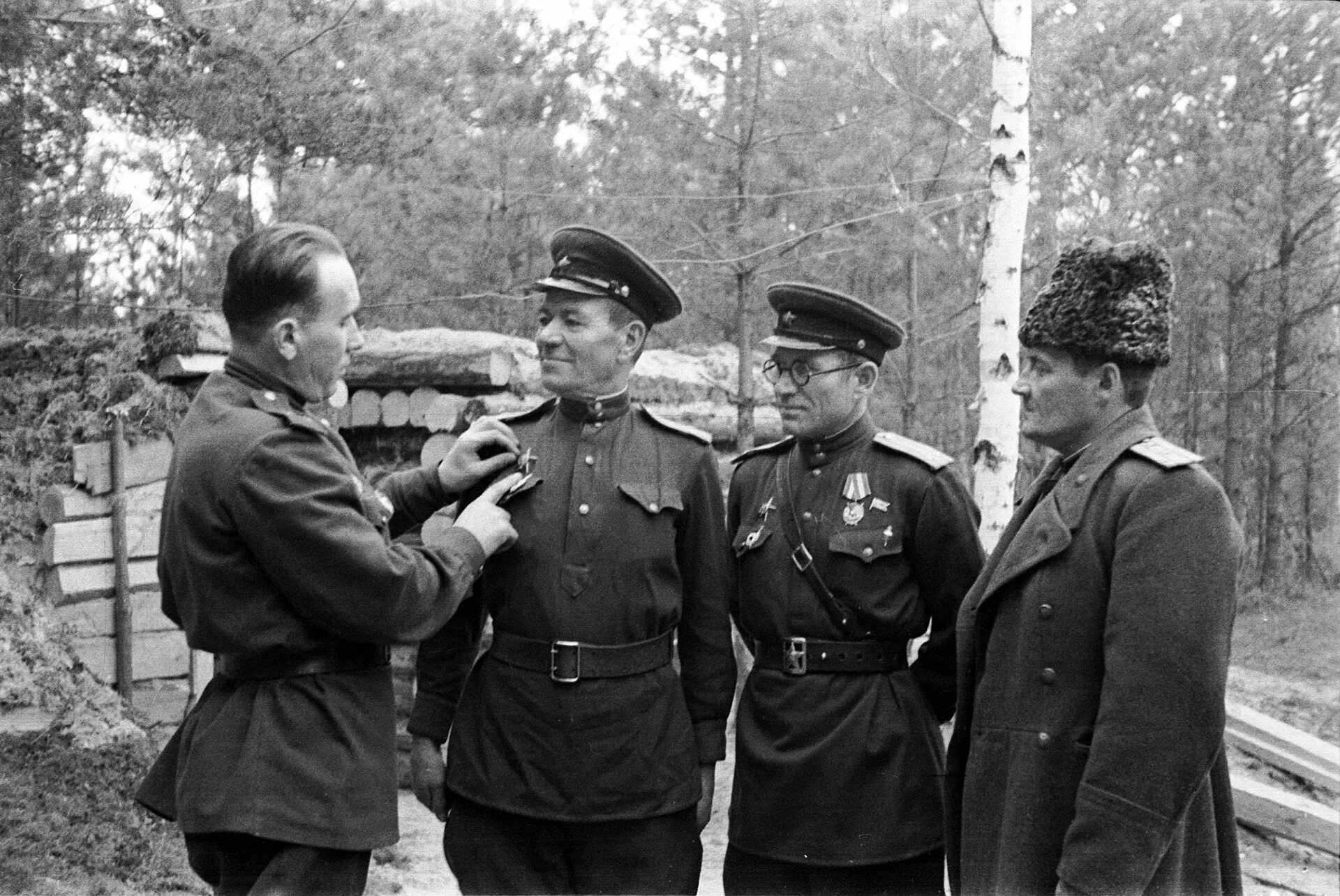 Как стать советским солдатам