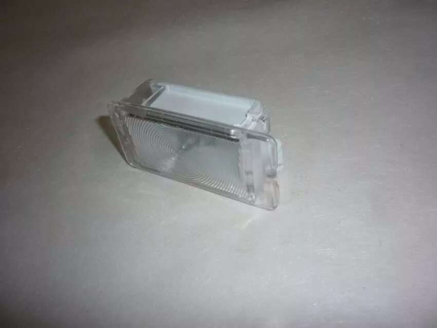 Renault 8200418356 плафон подсветки багажника. плафон багажника рено логан. плафон подсветки багажника рено логан 1. плафон багажника рено логан. плафон освещения багажника рено логан 2.