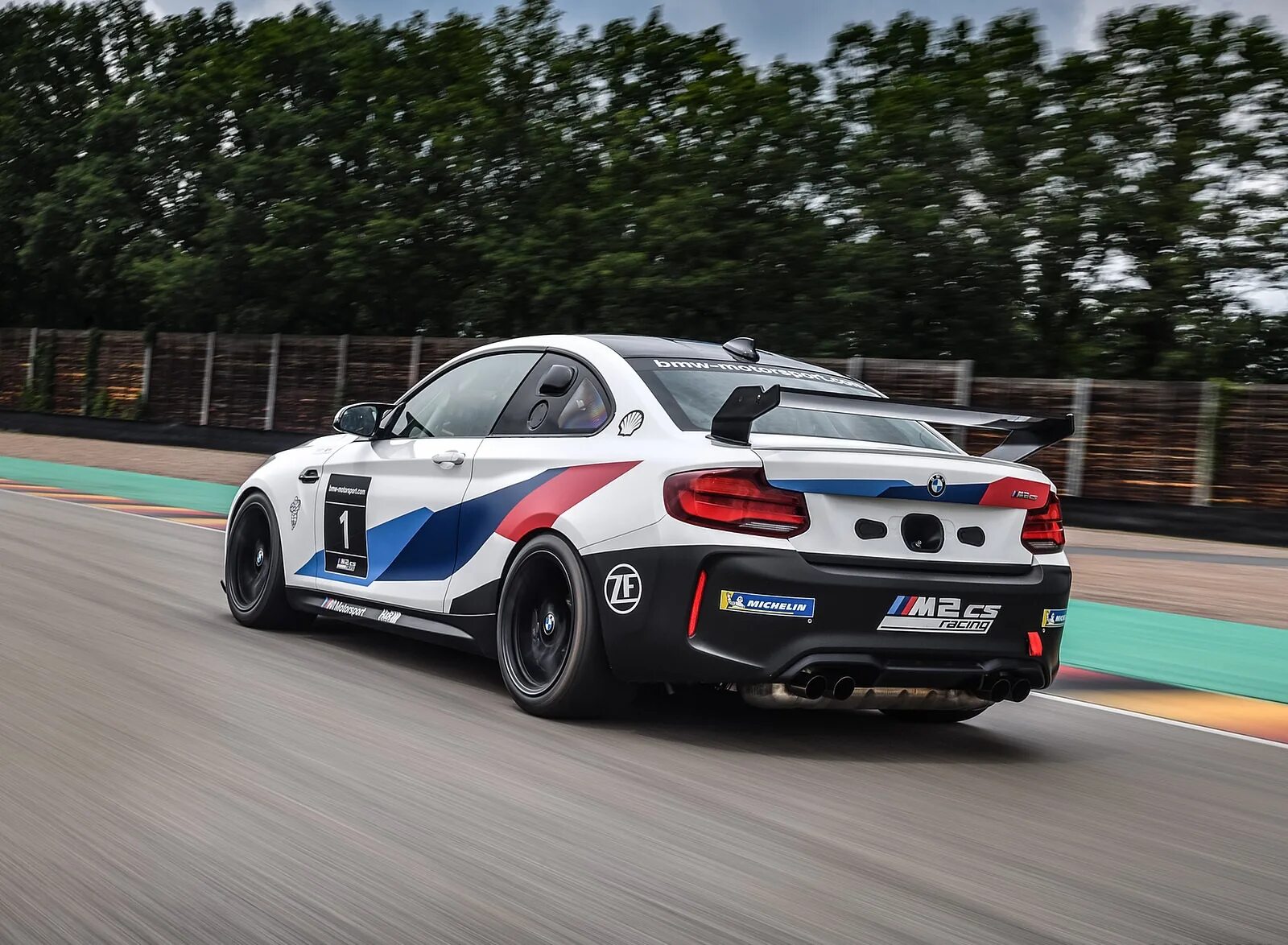 BMW m2 CS. BMW m2 CS Racing. BMW m2 CS 2022. BMW m2 CS Racing Cup.