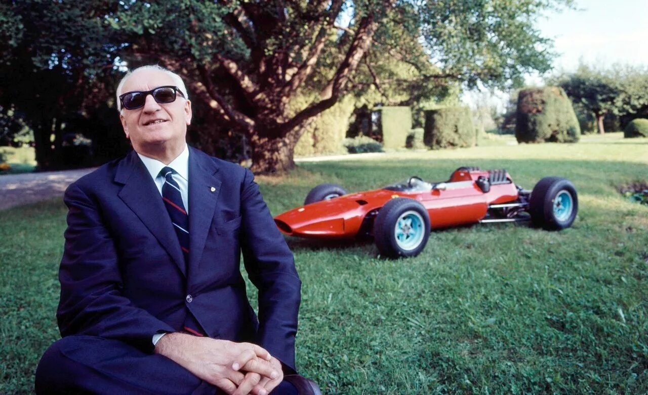 Альфредо феррари причина смерти. Энцо Феррари. Энцо Феррари Enzo Ferrari. Ферруччо Ламборгини и Энцо Феррари. Ferrari Enzo основатель.