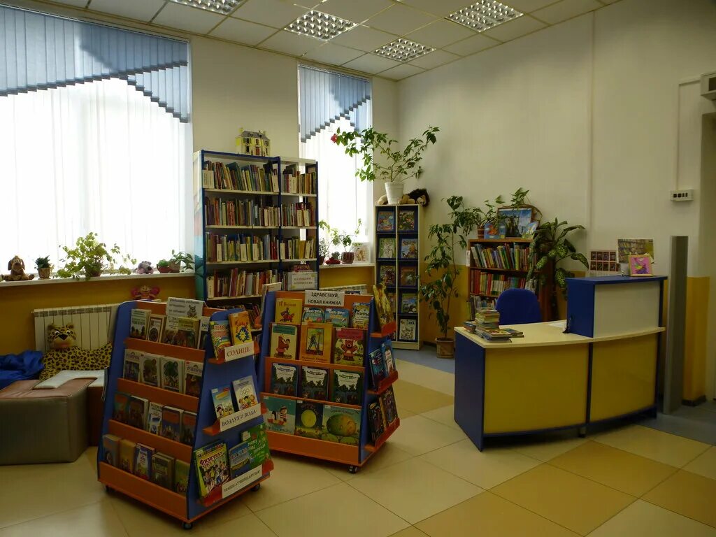 библиотечный центр маяк цбс красносельского района, санкт-петербург. библиотека в озерках энгельса 111. центральная библиотека невского района. библиотеки санкт петербурга цбс. библиотеки приморского района санкт-петербурга.