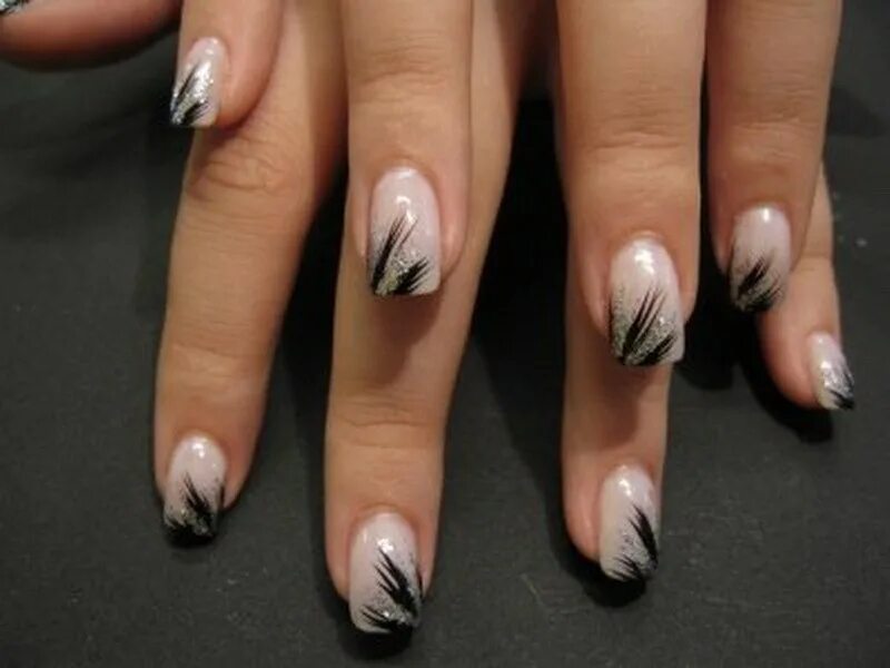 ноготочек или ноготочков. красивые ногти. гелевые ногти. ноготочек или ноготочков. красивый маникюр.