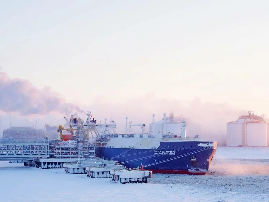 Российские порты в арктике. Оэз пт «мурманск». Порт сабетта. Кристоф де маржери судно. Сабетта ямал.