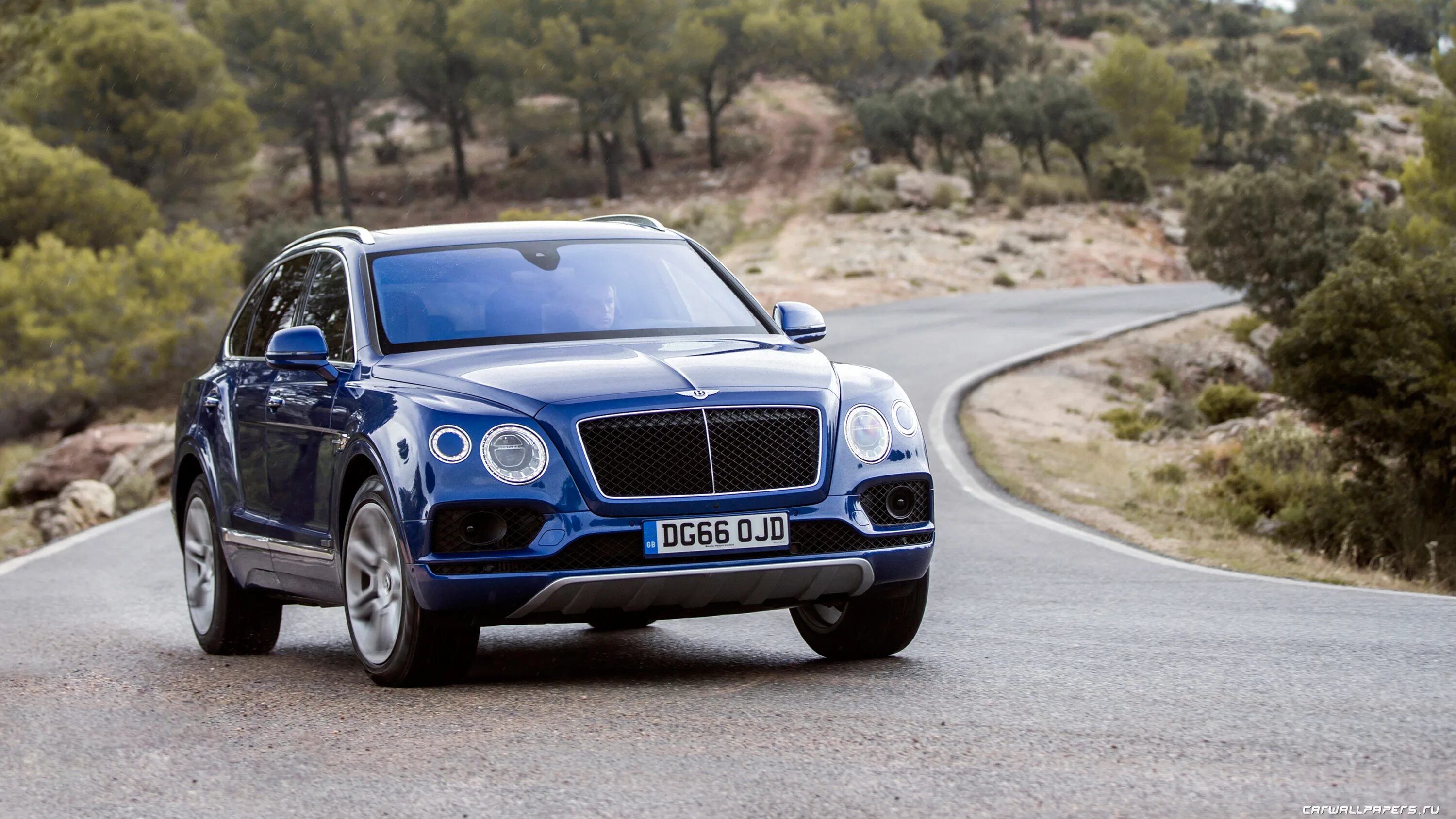 Бентли бентайга 2016. Bentley Bentayga. 2017 Bentley Bentayga Diesel. Bentley Bentayga 2024. Bentley Bentayga 2016.