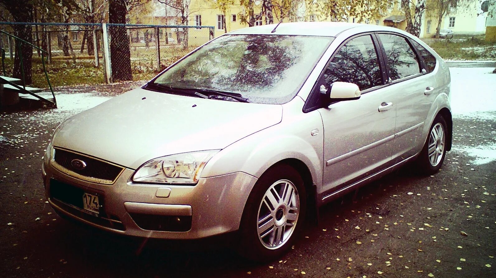 Купить форд в белгороде. Ford Focus 2 2007 1.6. Ford Focus 2 2007 1.6 хэтчбек Ghia. Ford Focus 2 2007 1.6 Hatch. Форд фокус хэтчбек 2007 автомат.