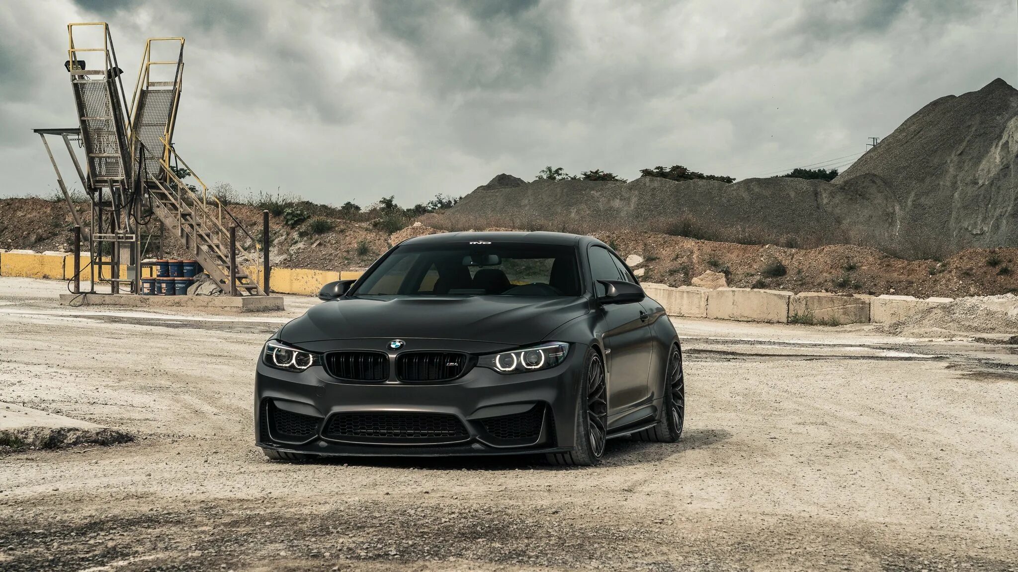 BMW m4 f82. BMW m4 черная. BMW m4 f82 GTS Black. BMW m4 2018.