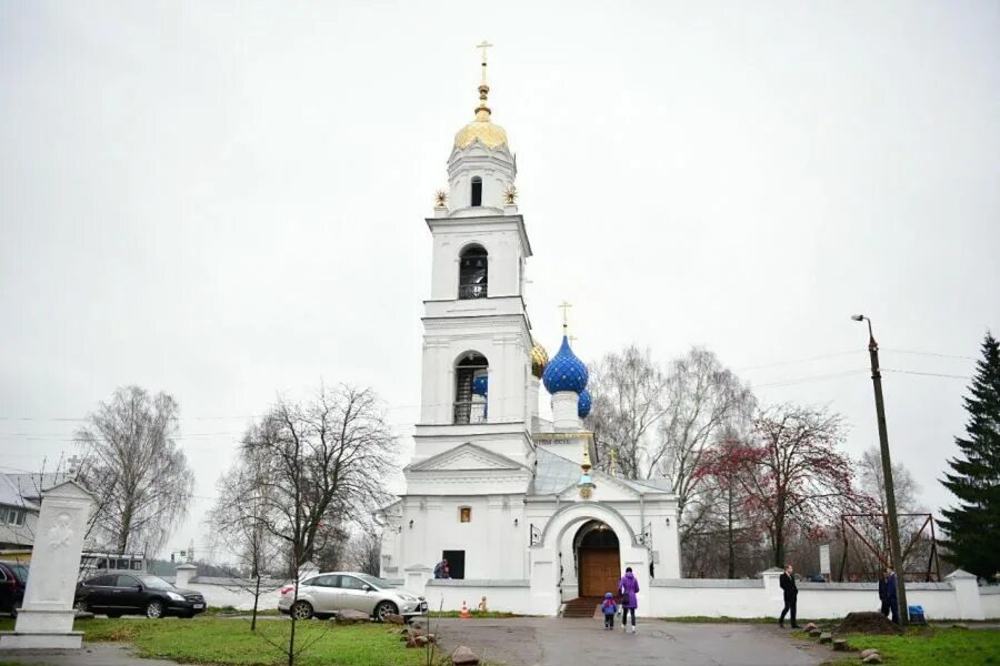 Яковлевский храм ярославль. Яковлевское кладбище ярославль. Яковлевская ярославль. Яковлевско-благовещенский храм ярославль. Яковлевская церковь ярославль.