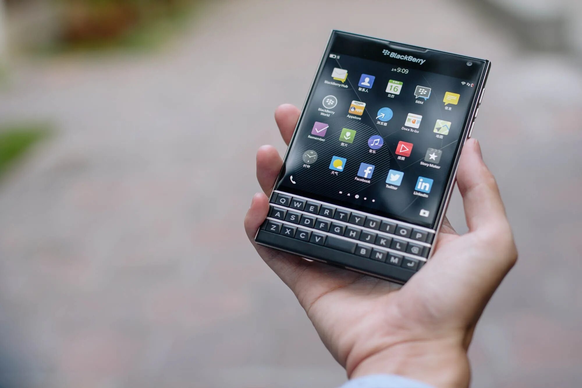 Блэкберри 2022. Смартфон блэкберри 2022. Смартфон BLACKBERRY Passport. BLACKBERRY q30 Passport. Блэкберри это