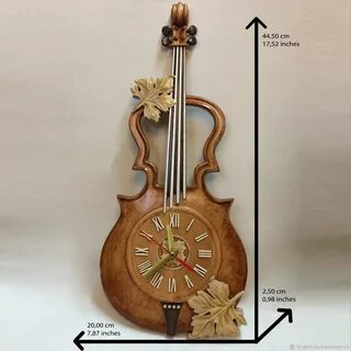 Часы скрипка