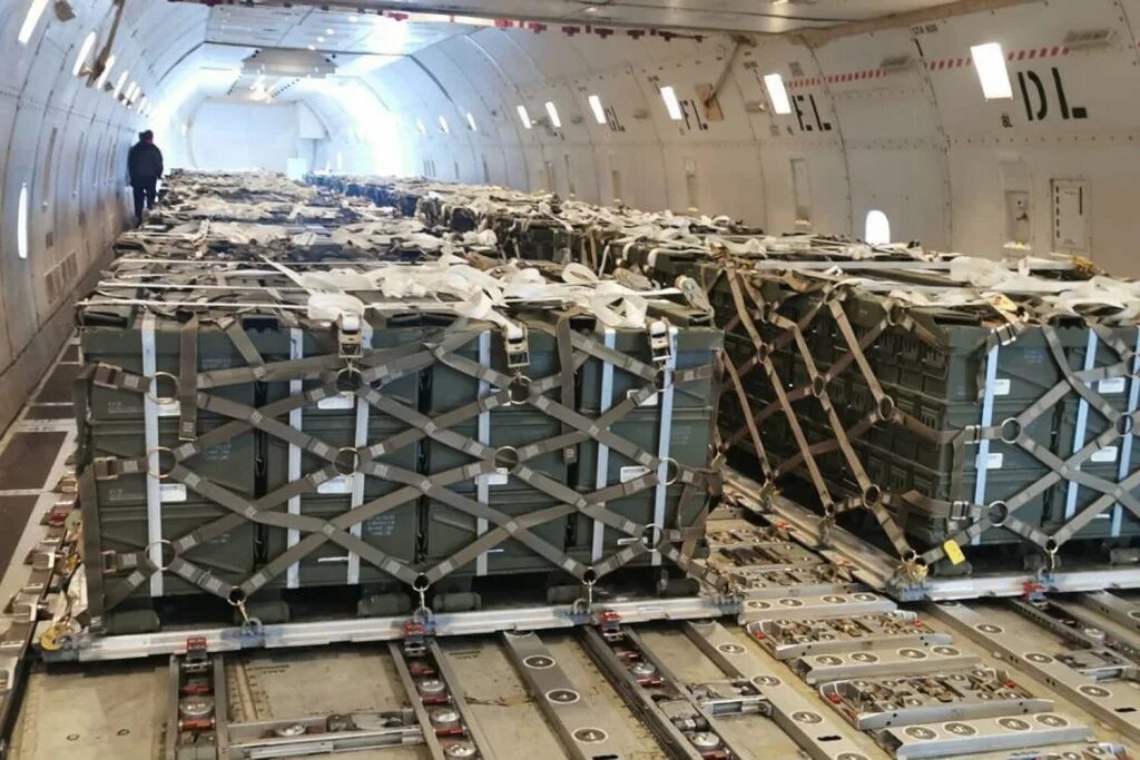 поставки оружия на украину. поставки вооружения на украину. военно-промышленный комплекс. поставки вооружения на украину. поставки вооружения киеву.