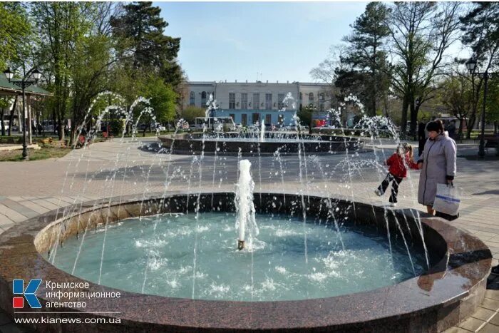 екатерининский парк симферополь. сквер тренева симферополь. фонтаны симферополь. симферопольфонтансимферопольфонтан. фонтан в гагаринском парке симферополь.