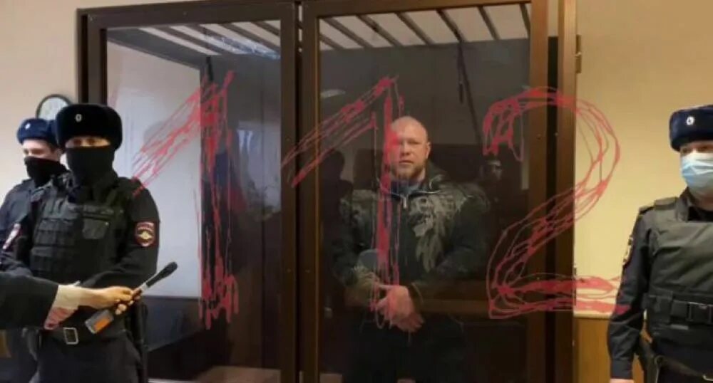Боец суды