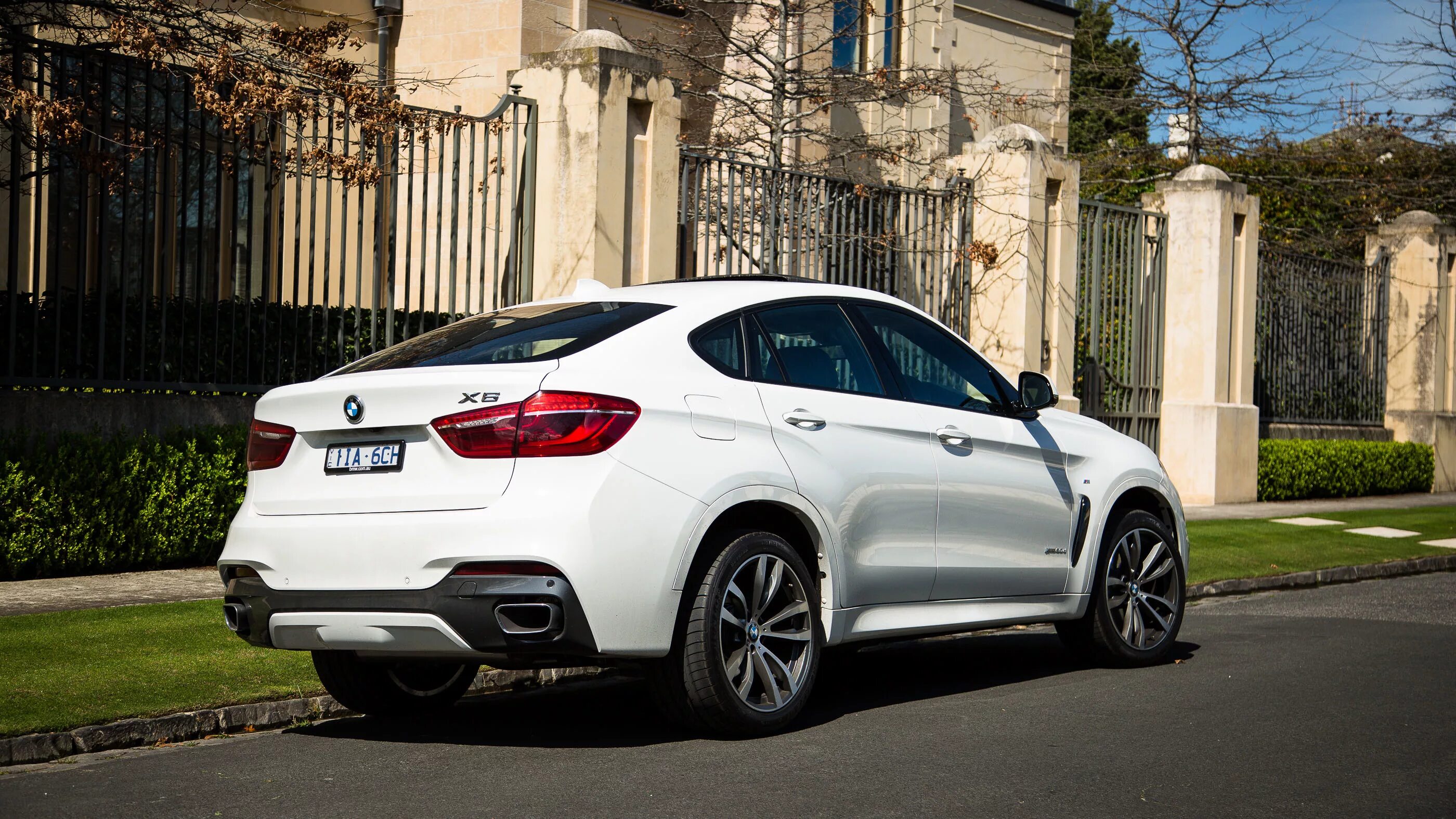 БМВ х6 2016. БМВ x6 2016. BMW x6 2016 белый. БМВ х6 белая 2016. X6 2016