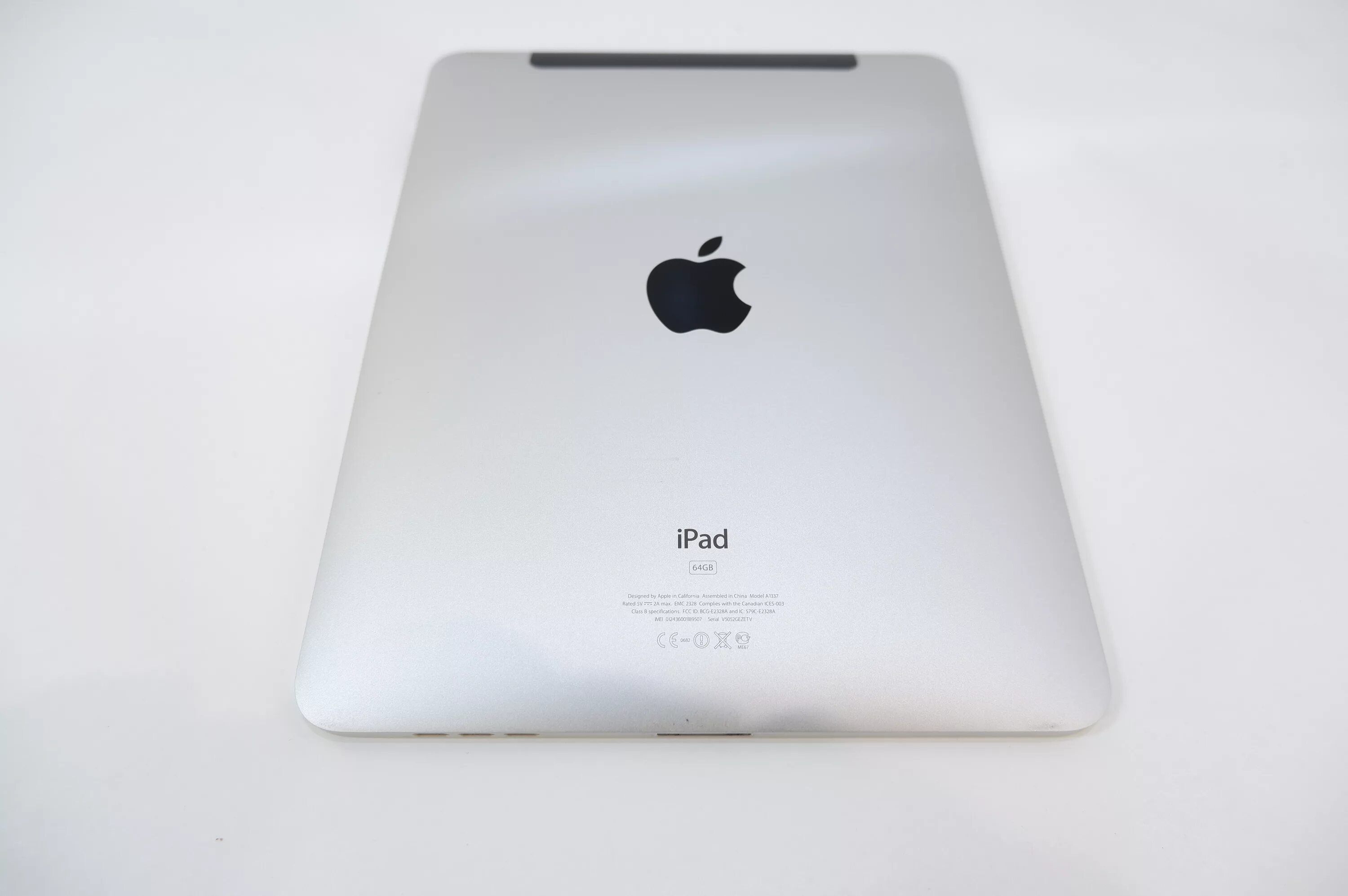 Купить планшет 64gb. Apple IPAD 1. IPAD 1 64gb. IPAD 1 64gb 3g. Apple IPAD 3 64gb.