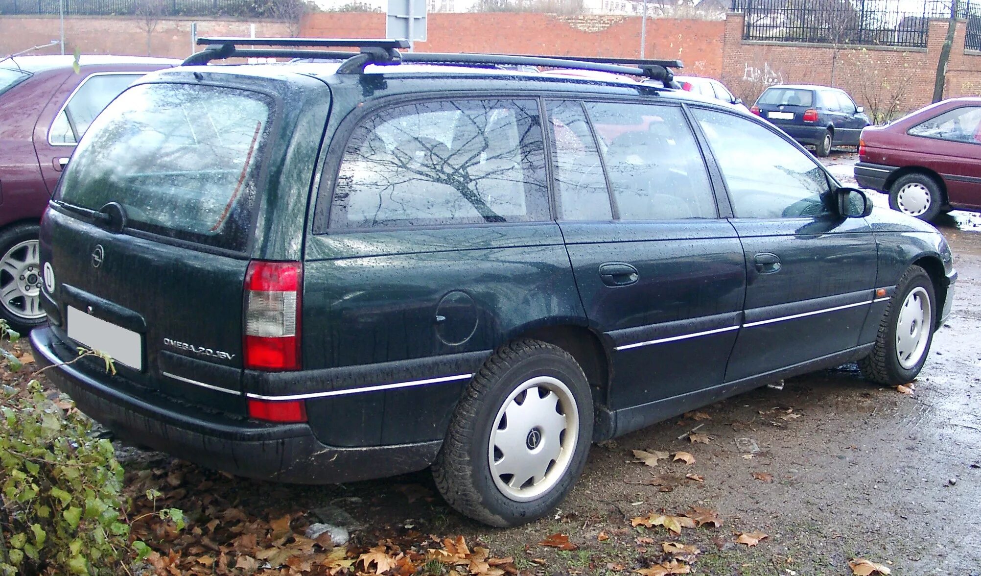 Опель Омега универсал 1994. Опель Омега 2004 универсал. Opel Omega 1999 универсал. Опель Омега 2001 универсал.