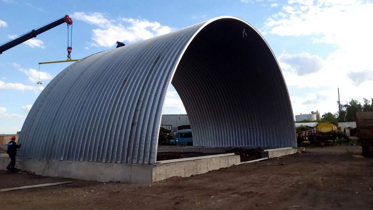 Ангары рб. Бескаркасные арочные ангары. арочный ангар. бескаркасный ангар арочного типа. ангары арочного типа.