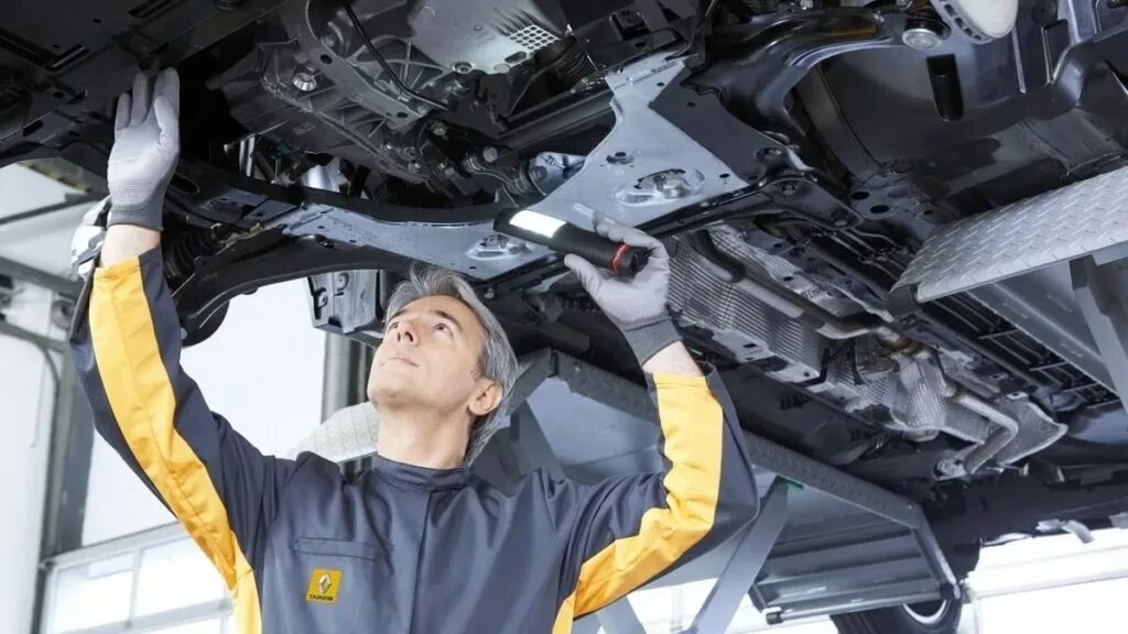 Renault service. Техническое обслуживание Renault. Диагностика ходовой части. Осмотр ходовой части автомобиля. Зеником ремонт рено