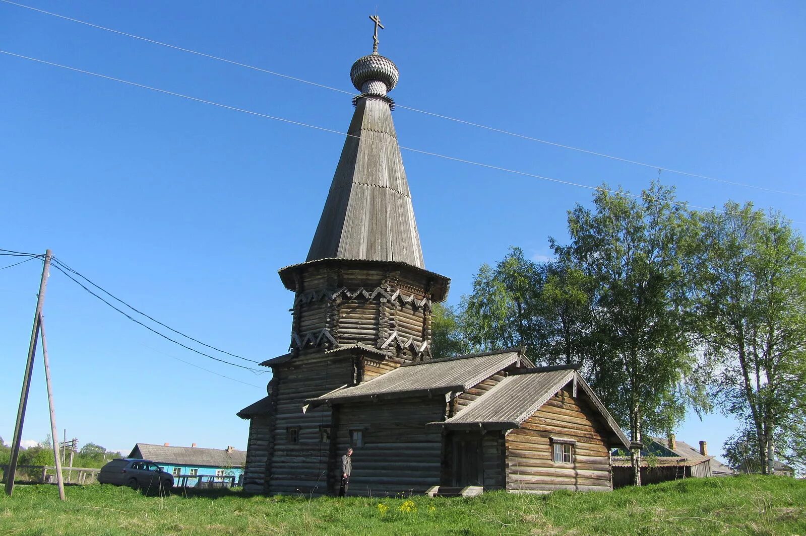 Православная церковь 18 века. Космозеро Медвежьегорский район. Успенская Церковь Космозеро. Шатровая Церковь деревянная в Карелии.