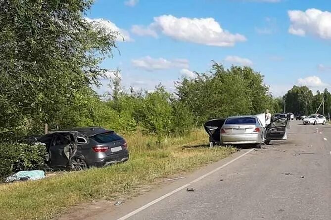 Аварии за неделю со смертельным исходом. Аварии в самарской области с августа 2025 года. дтп в самарской области безенчукский район 24.07.2025. аварии в безенчукском районе августе 2025.