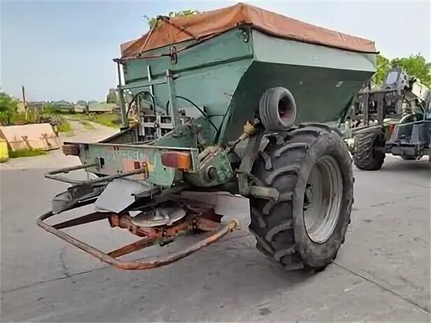 Прицепной разбрасыватель амазон