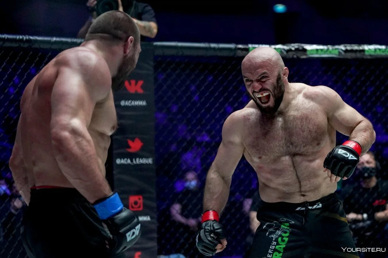 Иван штырков 2021. Иван штырков. Магомед исмаилов бой с штырков. Минеев штырков видео боя. Магомед исмаилов боец.