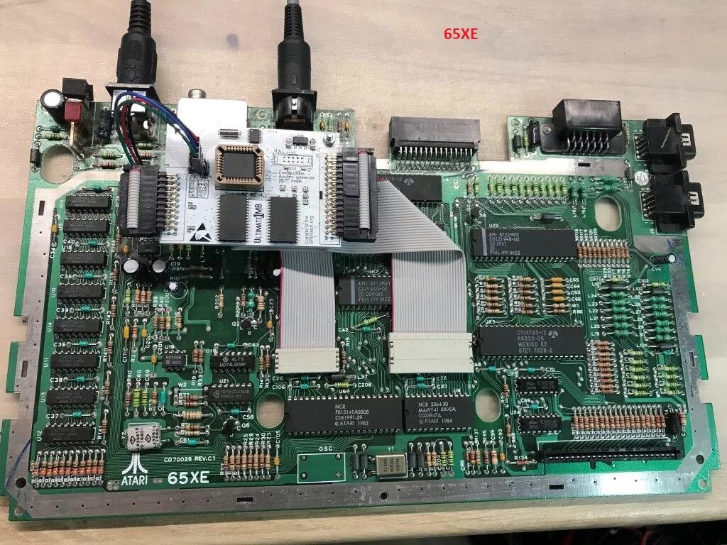 Atari 65xe блок питания. Atari 800xl PCB. Atari 65xe motherboard. Atari 600xl mainboard. Ultimate fix