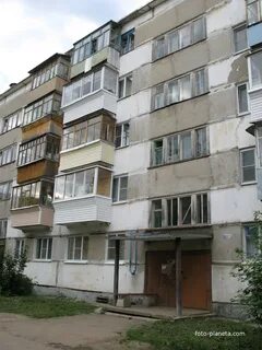 Бумажников 52