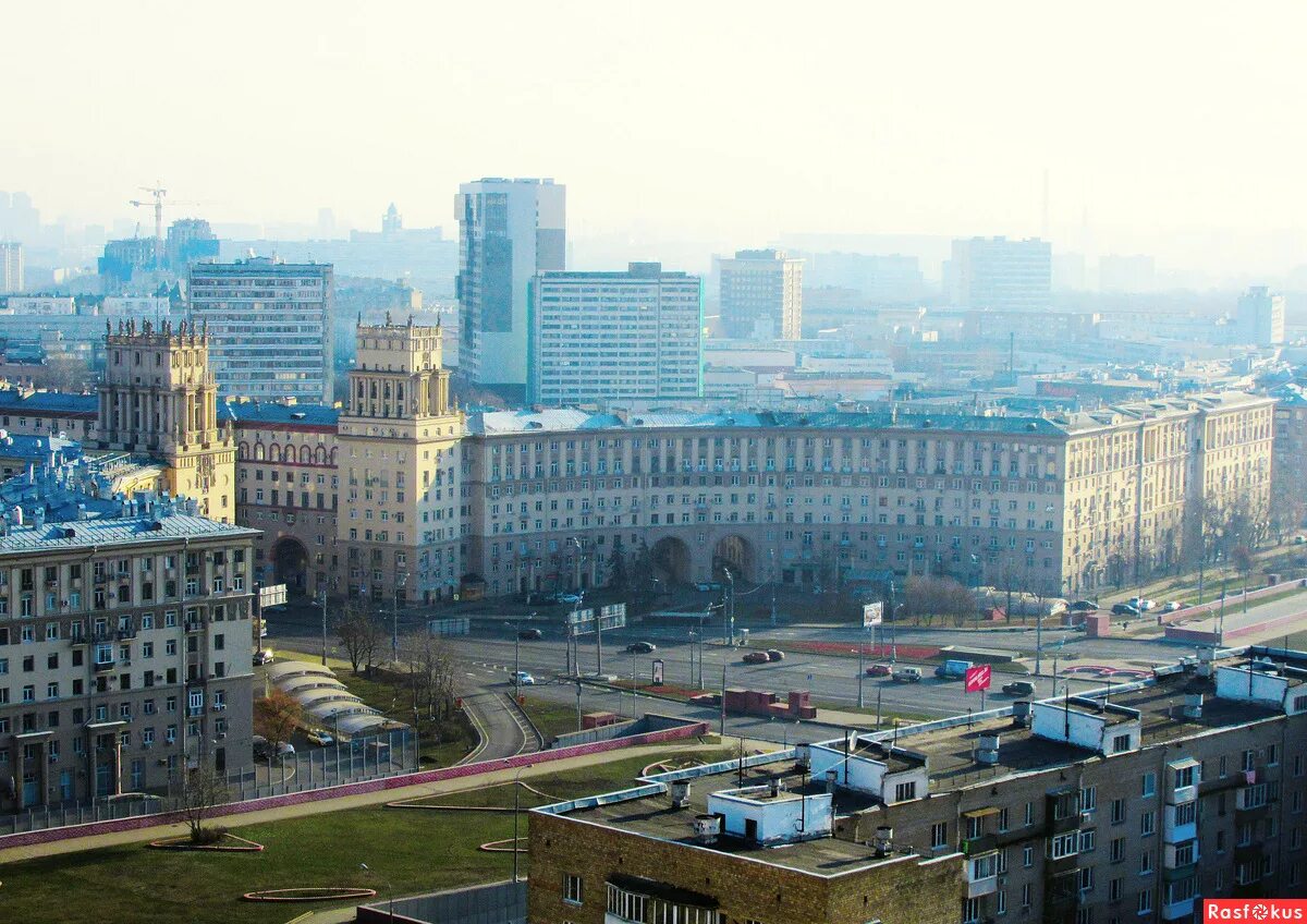 площадь гагарина ленинский проспект. площадь гагарина тверь фото. площадь гагарина гостиница. площадь гагарина москва. самые старые фото твери площадь гагарина.