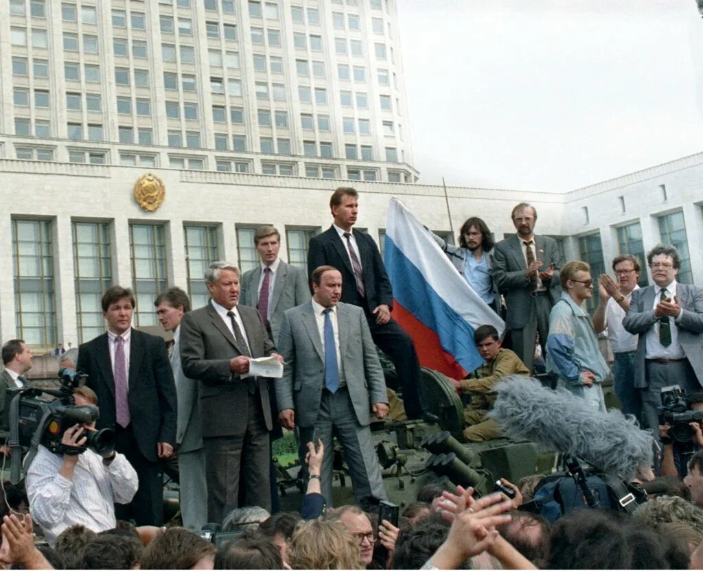 12 июня 1991 г. Ельцин Золотов Коржаков 1991. Путч 1991 Ельцин.