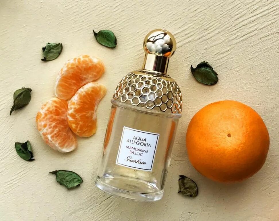 Мандарин в духах. Guerlain Aqua Allegoria Mandarine. Guerlain Aqua Allegoria Mandarine basilic. Герлен духи Aqua Allegoria. Герлен Аква аллегория мандарин базилик.