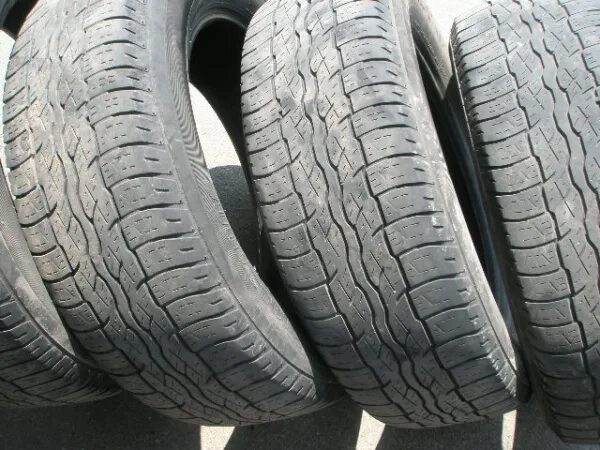 Резина 265 65 17 лето. 225/65/17 Bridgestone Dueler h|t 687. Bridgestone 225/65 r17. Bridgestone Dueler h/t 687. Bridgestone Dueler 687 225 65 17.