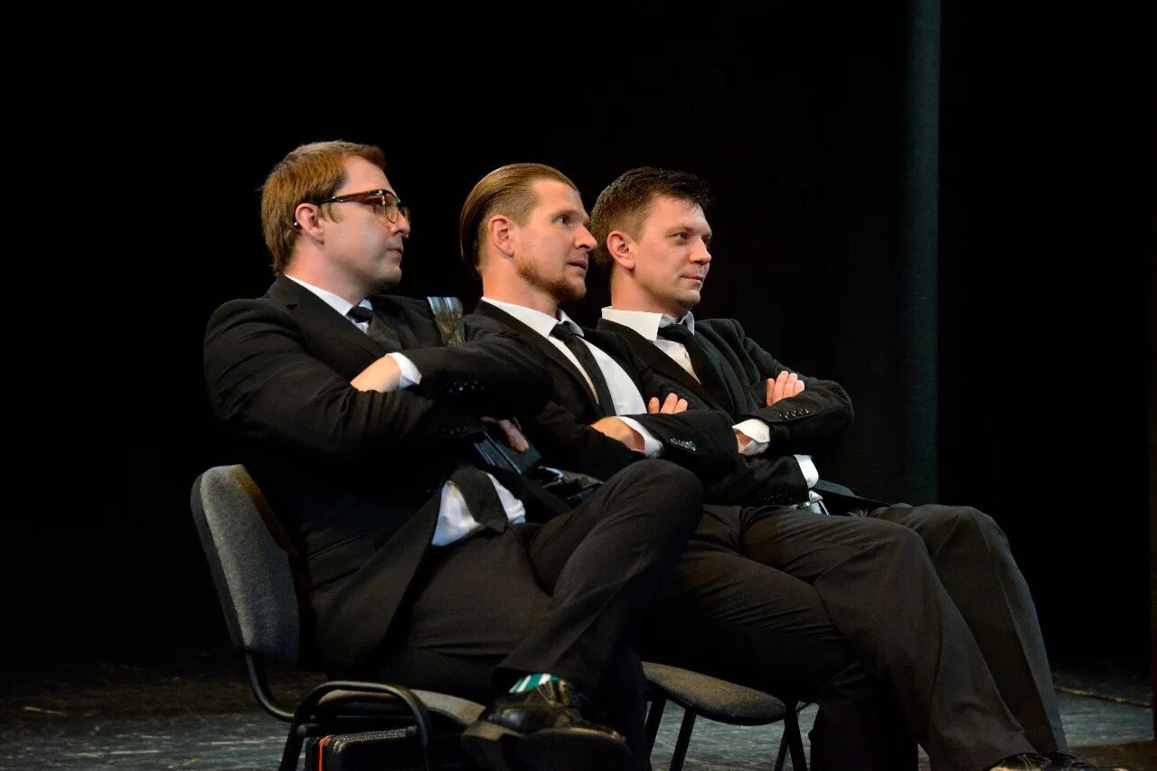 Тюз пермь афиша. Метод гренхольма тюз саратов. Тюз 2 января. Театр юного зрителя йошкар-ола афиша. Репертуар саратовского тюза.