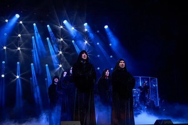 Солистка грегориан. Gregorian 2023. Gregorian disco. Gregorian disco. Greg & gregory.