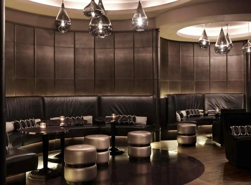Бар московский москва. Бар московский москва. Four seasons hotel москва бар. Бар московский москва. Бар хром сретенский бульвар.