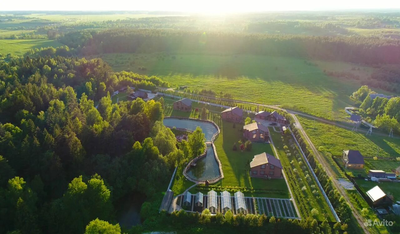 Лотошинский р н московской обл. Лотошинский район московской области на карте. Храм серафима саровского лотошино. Части московской области. Храм михаила архангела микулино внутри.