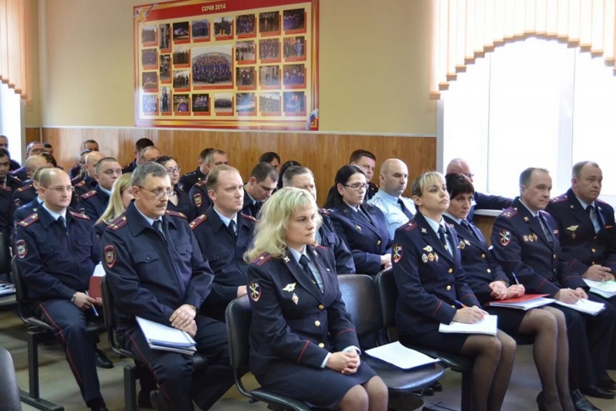 Увм новосибирской. Су УМВД по городу Твери начальник. Комаров УМВД Тверь. Начальник УМВД по г Твери Дворянов.