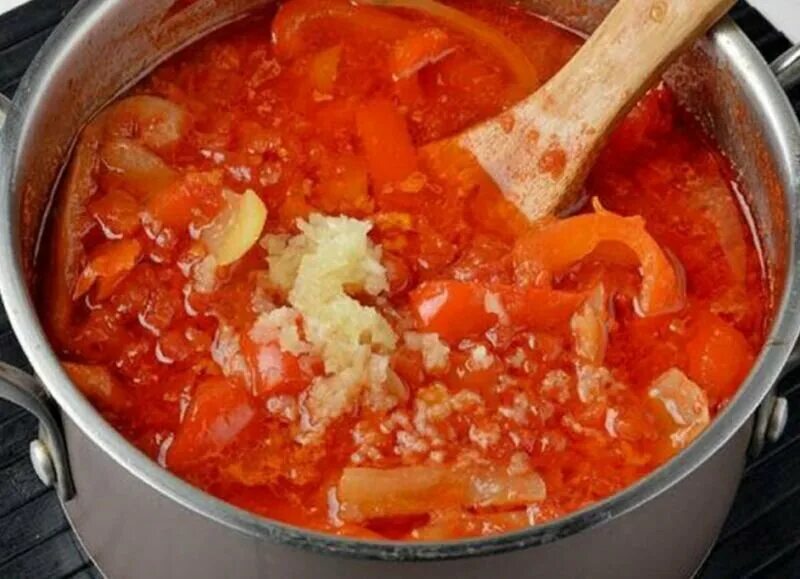 Домашняя лечо на зиму. Лечо. леч. лечо из болгарского. вкусное лечо.