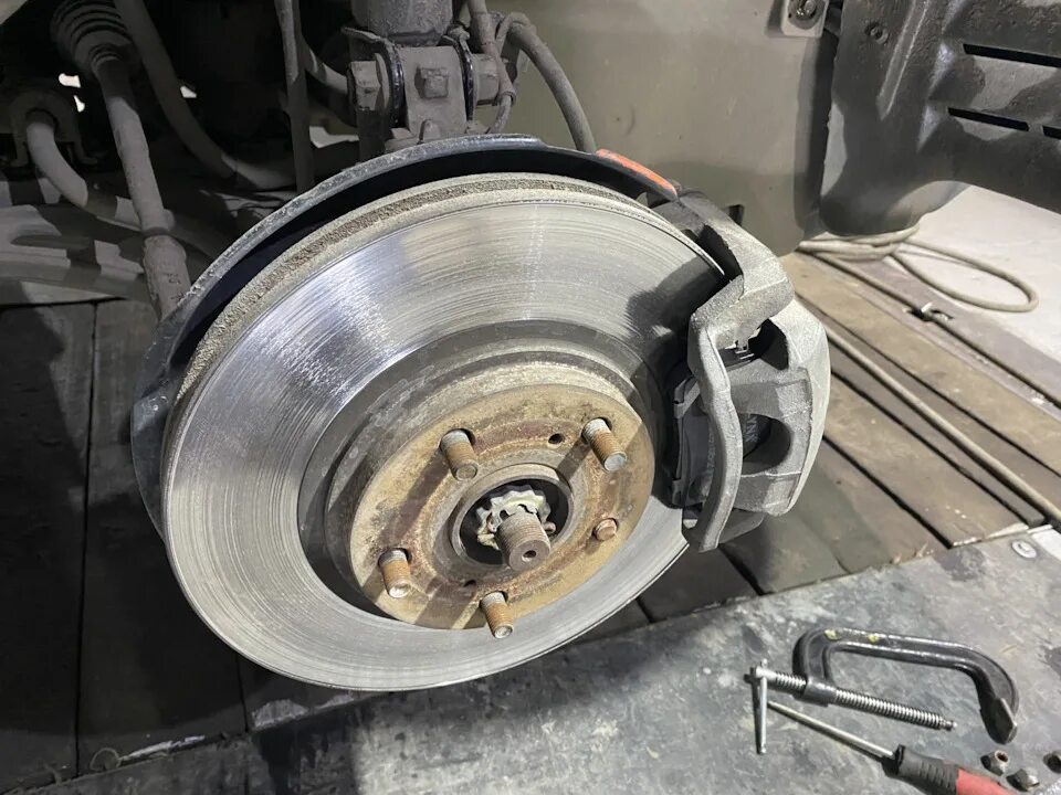 0446633200 колодки тормозные toyota. 0446648140 колодки. Тормозные колодки тойота харриер. Колодки toyota. Toyota 04465-02390.