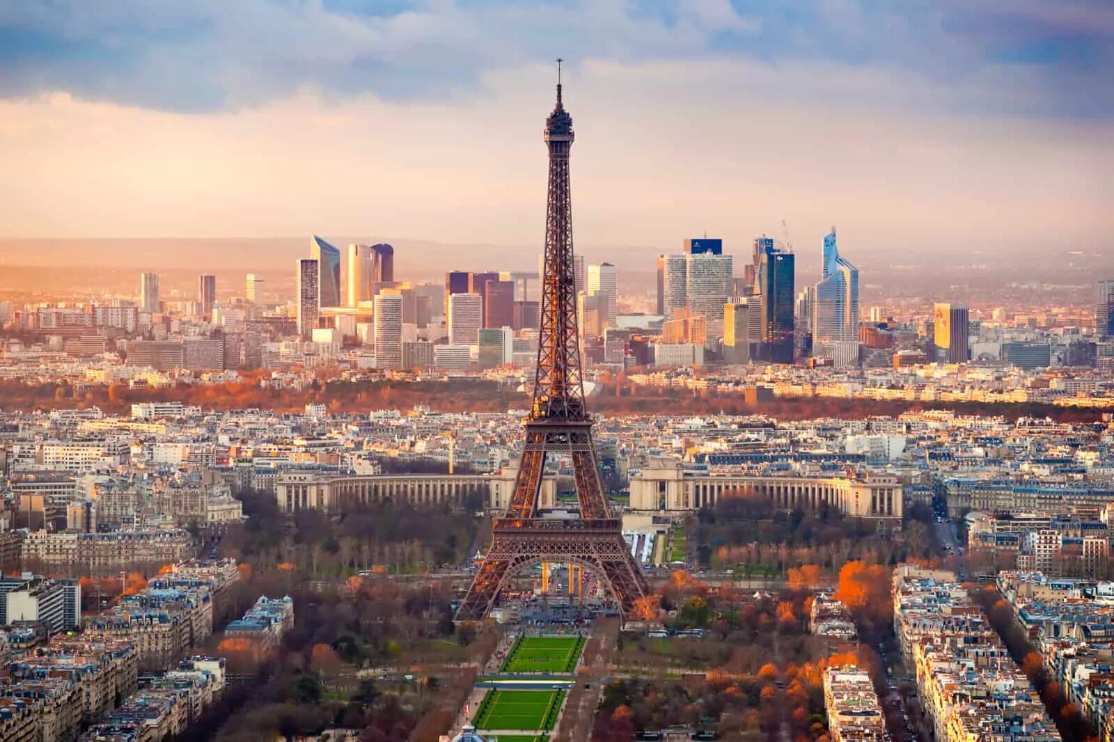 Flying paris