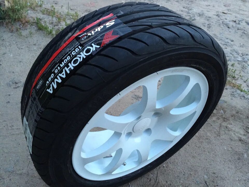 Йокогама s драйв 195/50/15. Yokohama 195/50 r15. Yokohama a Drive 195 50. Yokohama 195/50 r15 лето.