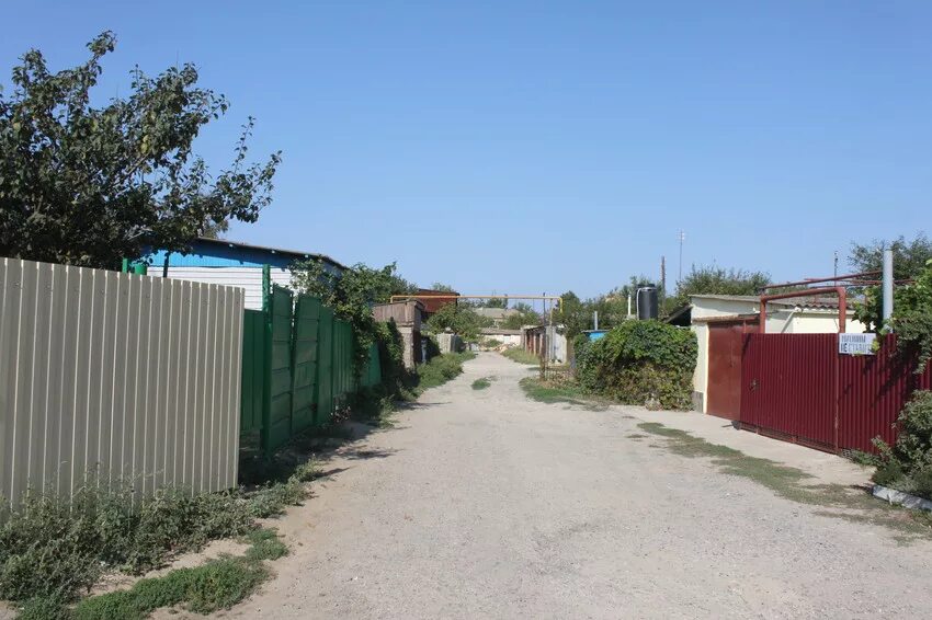 Волна поселок темрюкский район тамань. Посёлок волна темрюкский район краснодарский край. Поселок волна тамань. Посёлок волна темрюкский район. Пляж поселка волна тамань.