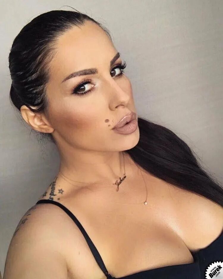 Актриса дороти паттон. Актриса seka black. Биография секи. Казахский блоггер сека. Сека вайнер.