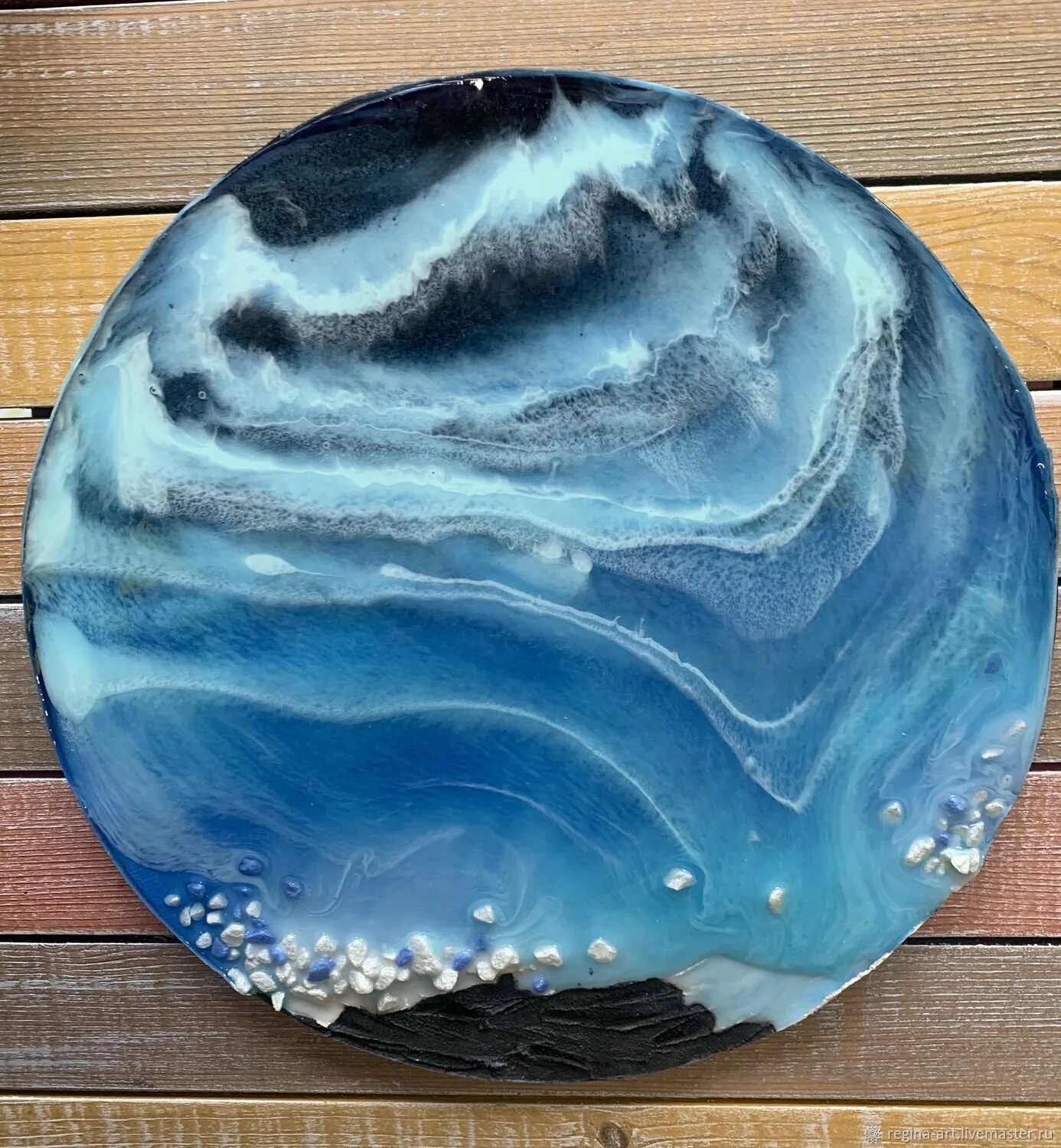 Resin art эпоксидная. Резин арт эпоксидная смола. Картины из эпоксидной смолы. Эпоксидная смола картины. Эпоксидная смола круглые картины.