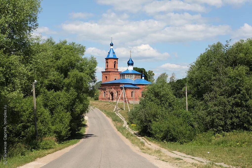 Село волковское тарусский район. Волковское калужская область. Исканское тарусский район. Волковское калужская область. Село волковское калужская область.