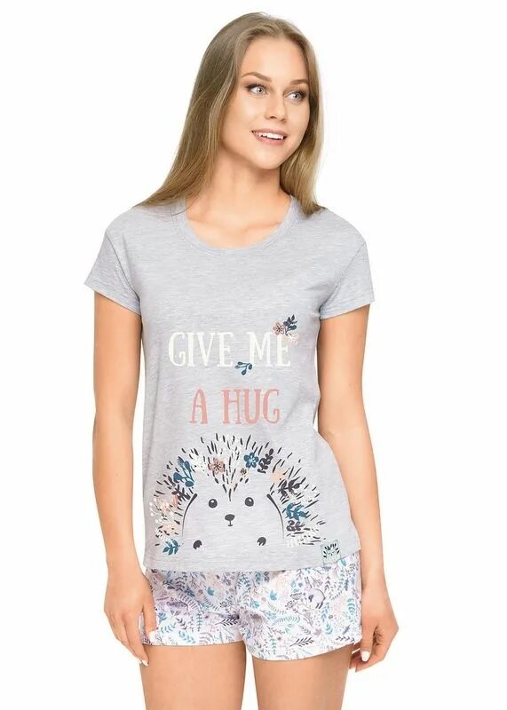 одежда клевер реклама. клевер одежда логотип. Clever одежда женская и мужская.