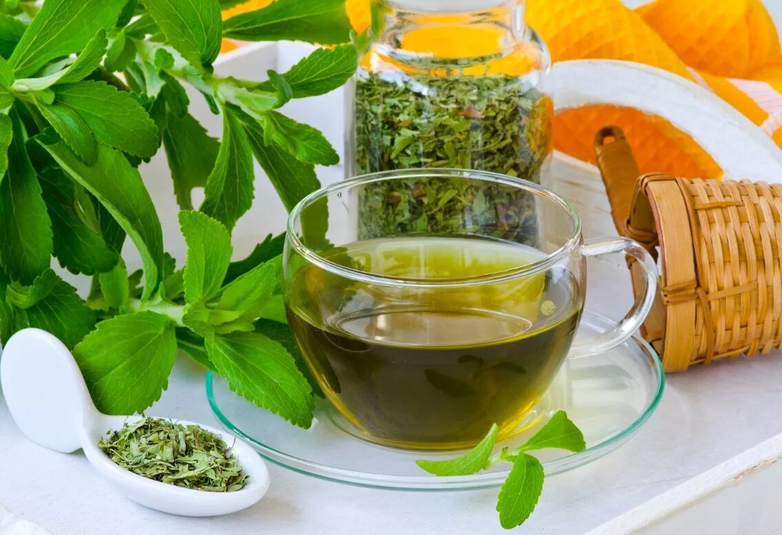 Народное лечение гипертонии. Улун Тархун. Тархун монастырский. Чай с тархуном. Зеленый чай Тархун.